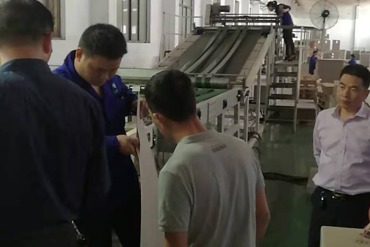 工业纸板生产线专用胶成功进驻江浙市场